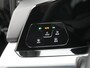 Volkswagen Golf 1.0 eTSI Life Business Automaat - ACC - Camera - Navigatie - LED - Side assist - PDC