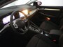 Volkswagen Golf 1.0 eTSI Life Business Automaat - ACC - Camera - Navigatie - LED - Side assist - PDC