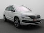 Skoda Karoq 1.5 TSI ACT Sportline Business 150PK DSG Trekhaak, Canton Audio, 19" LM Velgen, Elektr. Achterklep, Keyless, Adaptieve Cruise Controle, Achteruitrijcamera, Side Assist, Stoelverwarming, Voorruitverwarming