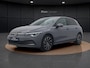 Volkswagen Golf 1.4 eHybrid Style | Head-Up Display | Camera | Carplay | ACC | Stoelverwarming | 17'' |