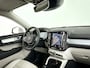 Volvo XC40 T2 Momentum Business | Panoramadak | Parkeercamera | Cruise control | Navigatie | Trekhaak