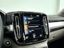Volvo XC40 T2 Momentum Business | Panoramadak | Parkeercamera | Cruise control | Navigatie | Trekhaak