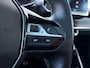 Peugeot e-208 EV GT 350 50 kWh Panoramadak | Stoelverwarming | 3 fase | Keyless | Camera | Carplay/android auto |