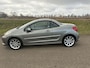 Peugeot 207 CC 1.6 VTi AUTOMAAT uiterst nette auto! ROLAND GARROS!