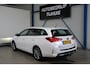 Toyota Auris Touring Sports 1.8 Hybrid Executive - Airco, Cruise, Navi, PDC, Camera, Trekhaak.