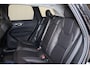 Volvo XC60 T8 Recharge AWD Ultra Dark - Panorama/schuifdak - IntelliSafe Assist & Surround - 360º Camera - Harman/Kardon audio - Adaptieve LED koplampen - Verwarmde voorstoelen, stuur & achterbank - Parkeersensoren voor & achter - Elektr. bedienb. voorstoelen met geheugen - Head up display - Draadloze tel. lader - Extra getint glas - Elektr. inklapbare trekhaak - 20' LMV