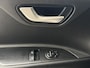 Kia Stonic 1.0 T-GDi ComfortPlusLine Navigator | Navigatie | Camera | Trekhaak | Lichtmetalen velgen 17" | All-Season Banden |