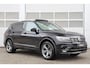 Volkswagen Tiguan Allspace 1.5 TSI 150pk DSG Highline Business R 7p. | Panoramadak | Trekhaak | 360 Camera | Stoelverwarming | Elektrische Achterklep |