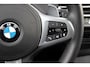 BMW 1-Serie M135i xDrive | Pano | Shadow-Line | LED Projector | Live Cockpit | HUD | Carplay | Sfeer | Active Guard Plus | Camera | Draadloos Laden | 19 Inch M-Sport | Keyless | 1 Eigenaar | Dealer Onderhouden | BTW | Garantie