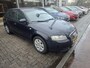 Audi A3 Sportback 1.6 FSI Attraction | NIEUWE APK | AIRCO | 4x NW BANDEN | LMV | ELEC PAKKET |