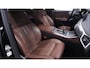 BMW X5 xDrive45e High Executive DAB-ontvangst apple carplay camera verwarmde en geventileerde comfort voorstoelen met memory driving-assist private-glas 19"-inch lmv zwarte hemelbekleding elektrische stuurkolom trekhaak