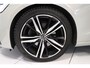 Volvo V60 2.0 B4 R-Design | Panoramadak | Harman Kardon | Camera | Stuur & Stoelverwarming |