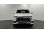 Mitsubishi Outlander 2.4 PHEV Pure NAVI CAMERA CARPLAY ECC CRUISE STOELVERWARMING.