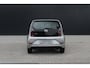Volkswagen Up! 1.0 - Airco Auto - Camera - Stoelverwarming - Cruise - Bluetooth - PDC - Rijklaar