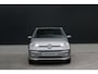 Volkswagen Up! 1.0 - Airco Auto - Camera - Stoelverwarming - Cruise - Bluetooth - PDC - Rijklaar