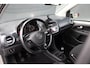 Volkswagen Up! 1.0 - Airco Auto - Camera - Stoelverwarming - Cruise - Bluetooth - PDC - Rijklaar