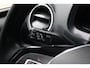 Volkswagen Up! 1.0 - Airco Auto - Camera - Stoelverwarming - Cruise - Bluetooth - PDC - Rijklaar