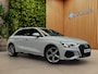 Audi A3 Sportback 45 TFSI e S edition Competition | Adaptive Cruise | Sfeerverlichting | Stoelverwarming | Sportstoelen | CarPlay