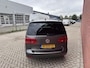 Volkswagen Touran 1.4 TSI Highline 7 Persoons Navigatie Parkeersensoren Cruise Control Stoelverwarming Getinte ramen Climate Control