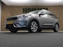 Kia Niro Hybrid 1.6 GDi ExecutiveLine - ORIGINEEL NEDERLANDSE AUTO - STUUR EN STOEL VERWARMING - TREKHAAK 1.300KG GEREMD TREKGEWICHT - KEYLESS ENRTY & START - PARKEERSENSOREN ACHTER - ACHTERUITRIJ CAMERA - DODEHOEK DETECTIE