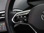 Volkswagen ID.4 First Max 77 kWh | 360° camera | Trekhaak | Elektrische stoelen | Panoramadak | 21" velgen |