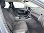 Volvo XC40 T2 A/T Momentum Core | 18" | Parkeercamera | Parkeersensoren V+A | Apple Carplay | Climate Control | Regensensor |