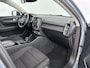 Volvo XC40 T2 A/T Momentum Core | 18" | Parkeercamera | Parkeersensoren V+A | Apple Carplay | Climate Control | Regensensor |