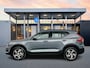 Volvo XC40 T2 A/T Momentum Core | 18" | Parkeercamera | Parkeersensoren V+A | Apple Carplay | Climate Control | Regensensor |