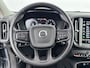 Volvo XC40 T2 A/T Momentum Core | 18" | Parkeercamera | Parkeersensoren V+A | Apple Carplay | Climate Control | Regensensor |