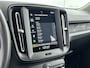 Volvo XC40 T2 A/T Momentum Core | 18" | Parkeercamera | Parkeersensoren V+A | Apple Carplay | Climate Control | Regensensor |