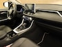 Toyota RAV4 2.5 Hybrid First Edition - PANORAMADAK - LEDEREN BEKLEDING - PARKEERSENSOREN VOOR EN ACHTER - 360 GRADEN CAMERA - STOEL VENTILATIE EN VERWARMING - STUURVERWARMING - ELEKTRISCHE ACHTERKLEP - JBL GELUIDSINSTALLATIE