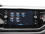Volkswagen Polo 1.0 TSI Life Business Automaat - PDC - Camera - Apple Carplay/Android Auto - Airco - Cruise control