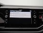 Volkswagen Polo 1.0 TSI Life Business Automaat - PDC - Camera - Apple Carplay/Android Auto - Airco - Cruise control