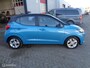 Hyundai i10 1.0 Comfort/Two-tone/Airco/Apple Carplay/Navigatie/Lm velgen/Camera/1 st eig/NIEUWSTAAT/21000km
