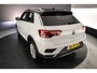 Volkswagen T-Roc Sport 1.0 TSI 115pk Adaptive cruise control, Navigatie, Parkeersensoren, Stoelverwarming, LED koplampen, DAB, Radio, Airco, Bluetooth