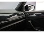 Volkswagen T-Roc Sport 1.0 TSI 115pk Adaptive cruise control, Navigatie, Parkeersensoren, Stoelverwarming, LED koplampen, DAB, Radio, Airco, Bluetooth
