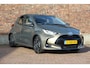 Toyota Yaris 1.5 Hybrid Dynamic Eerste Eigenaar | Dealer Onderhouden | Adaptive Cruise | Achteruitrijcamera | Keyless Entry |