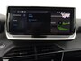 Peugeot 2008 1.2 PureTech Allure 145pk Aut.Navi Pano 360° dodehoek Camera ACC Carbon Apple Carplay & Android Auto Virtual Cockpit