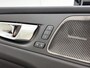 Volvo XC60 2.0 T6 AWD Ultra Dark | Trekhaak | Geventileerde voorstoelen |