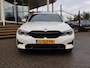 BMW 3-Serie Touring 320d HIGH EXECUTIVE SPORTLINE 190 PK AUT. *ALPINWEISS* + ELEK. TREKHAAK | LASER LED | 18 INCH | STOEL/STUURWIELVERW.