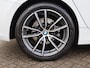 BMW 3-Serie Touring 320d HIGH EXECUTIVE SPORTLINE 190 PK AUT. *ALPINWEISS* + ELEK. TREKHAAK | LASER LED | 18 INCH | STOEL/STUURWIELVERW.
