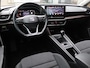 SEAT Leon 1.5 TSI 150pk Xcellence | Achteruitrijcamera | Stoel -& stuurwielverwarming | Adaptieve cruise control | Navigatie | Apple Carplay / Android Auto |