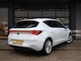 SEAT Leon 1.5 TSI 150pk Xcellence | Achteruitrijcamera | Stoel -& stuurwielverwarming | Adaptieve cruise control | Navigatie | Apple Carplay / Android Auto |