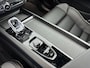 Volvo XC60 T8 Recharge Plus Black Edition | 21" | Trekhaak | 360 Camera | Harman Kardon | Getint Glas | Elektr. verst. Stoelen | Stoel/Stuur/Achterbankverwarming |