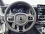 Volvo XC60 T8 Recharge Plus Black Edition | 21" | Trekhaak | 360 Camera | Harman Kardon | Getint Glas | Elektr. verst. Stoelen | Stoel/Stuur/Achterbankverwarming |