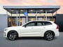 Volvo XC60 T8 Recharge Plus Black Edition | 21" | Trekhaak | 360 Camera | Harman Kardon | Getint Glas | Elektr. verst. Stoelen | Stoel/Stuur/Achterbankverwarming |
