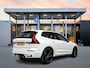 Volvo XC60 T8 Recharge Plus Black Edition | 21" | Trekhaak | 360 Camera | Harman Kardon | Getint Glas | Elektr. verst. Stoelen | Stoel/Stuur/Achterbankverwarming |