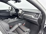 Volvo XC60 T8 Recharge Plus Black Edition | 21" | Trekhaak | 360 Camera | Harman Kardon | Getint Glas | Elektr. verst. Stoelen | Stoel/Stuur/Achterbankverwarming |