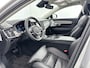 Volvo V90 T8 Recharge Ultra Dark | 20" | Luchtvering | Geventileerd Nappa | Massagestoelen | Bowers & Wilkins | Getint Glas | Panoramadak | Head-Up | 360 Camera | Full LED