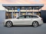 Volvo V90 T8 Recharge Ultra Dark | 20" | Luchtvering | Geventileerd Nappa | Massagestoelen | Bowers & Wilkins | Getint Glas | Panoramadak | Head-Up | 360 Camera | Full LED
